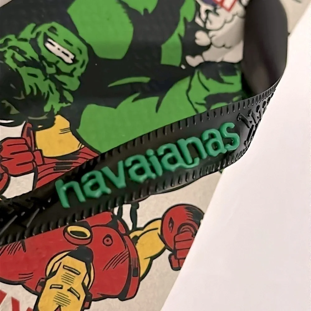 Havaianas avengers marvel